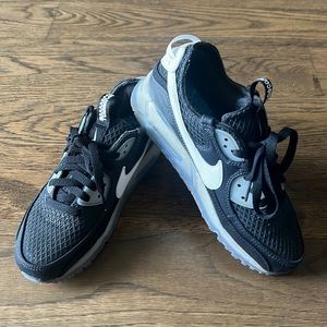 Nike Air Max 90 Terrascape Black & White, Size 6 (M)